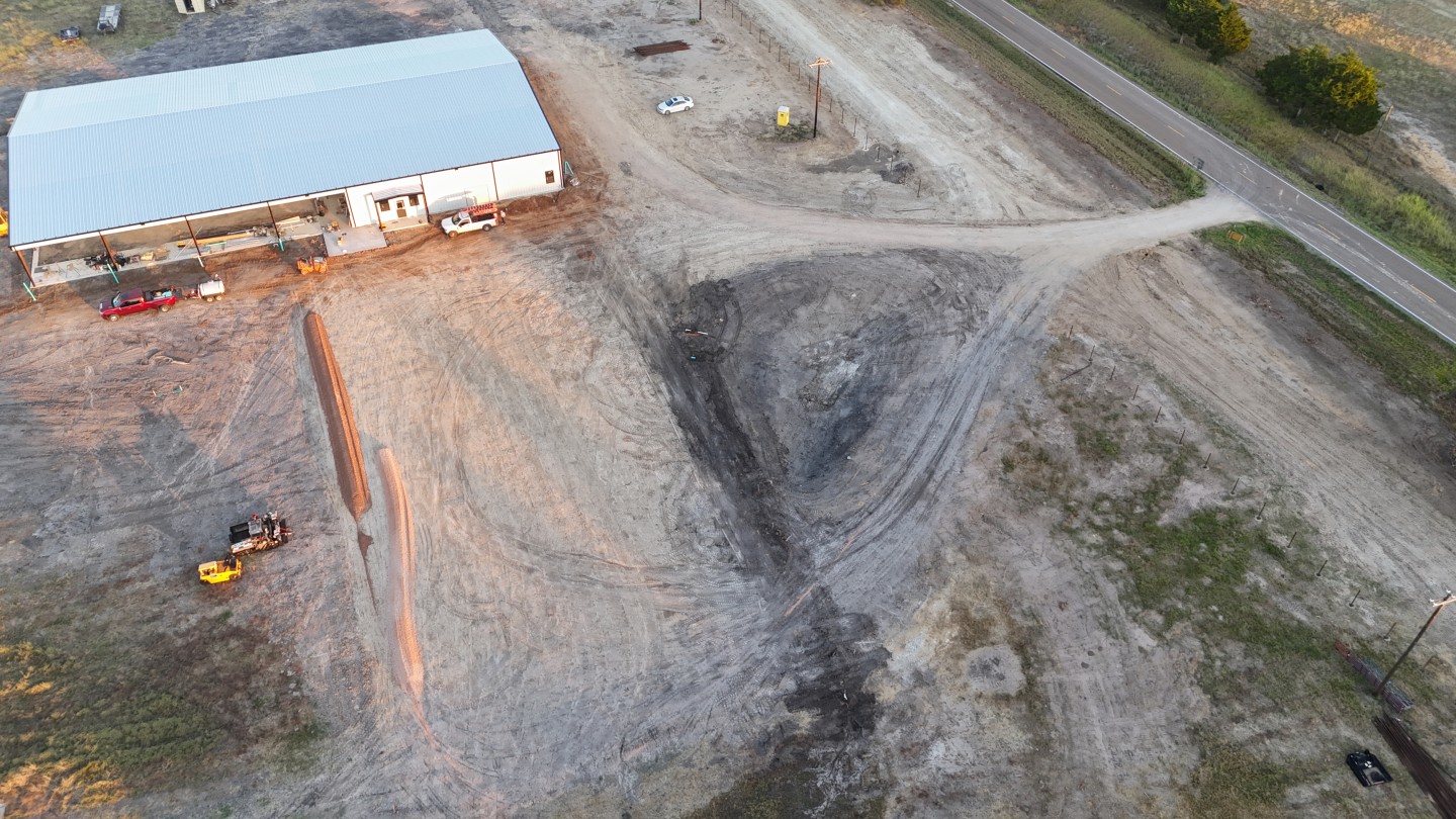commercial asphalt and concrete contractors